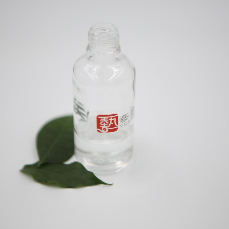 1,2-Pentanediol in cosmetic formulation laboratory